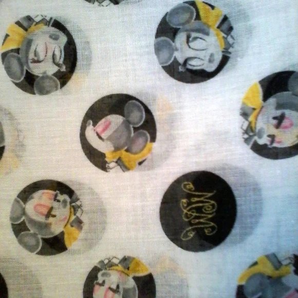 Vintage Disney Cartoon Scarf - Picture 2 of 3